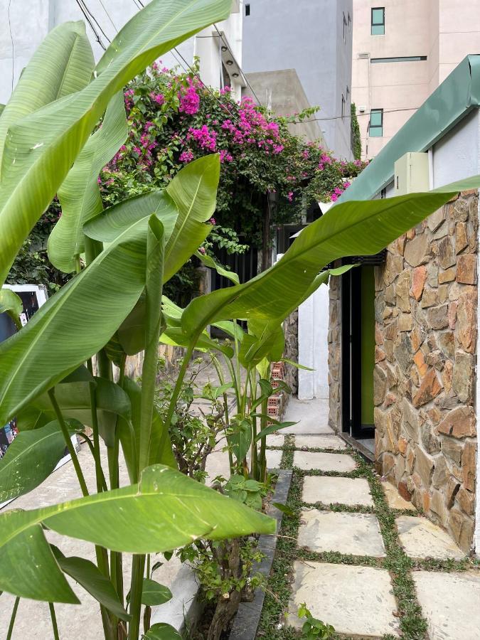 Yen Homestay Da Nang Exteriör bild