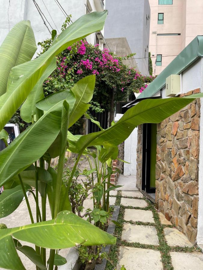 Yen Homestay Da Nang Exteriör bild
